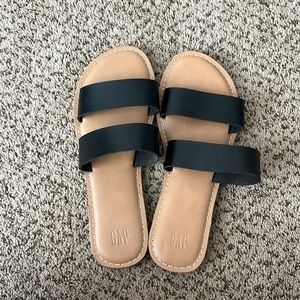 gap sandals